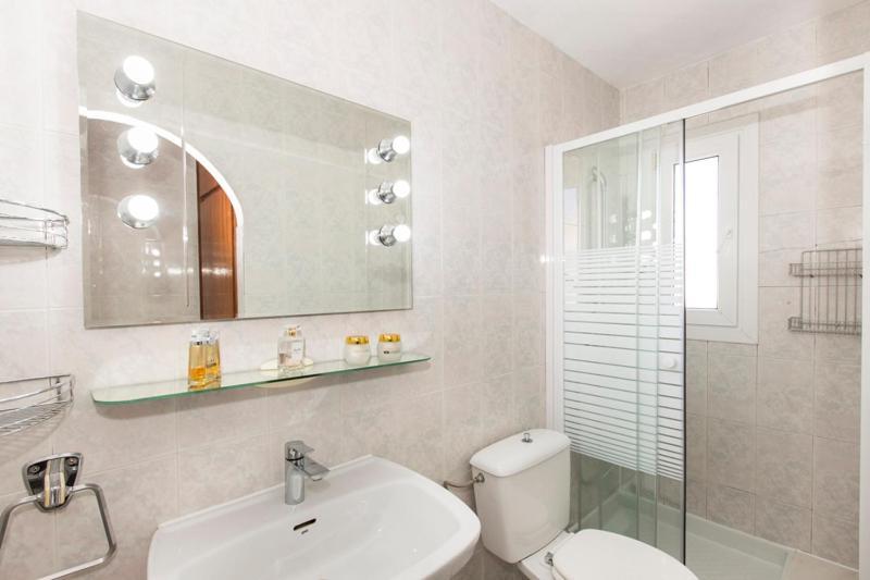 2009 Casa San Maurici Con Piscina By Homeselectspain 엠푸리아브라바 외부 사진