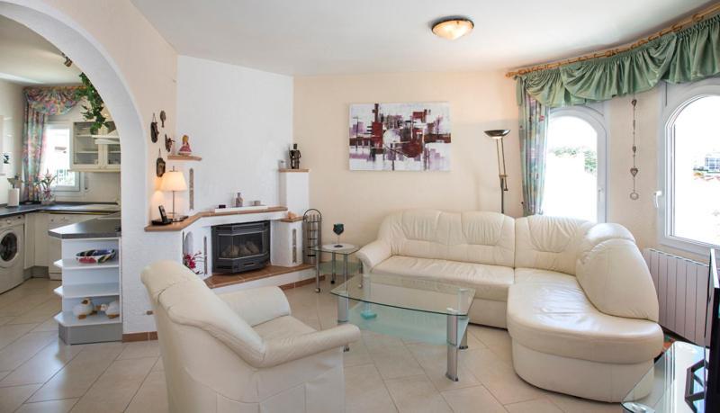 2009 Casa San Maurici Con Piscina By Homeselectspain 엠푸리아브라바 외부 사진
